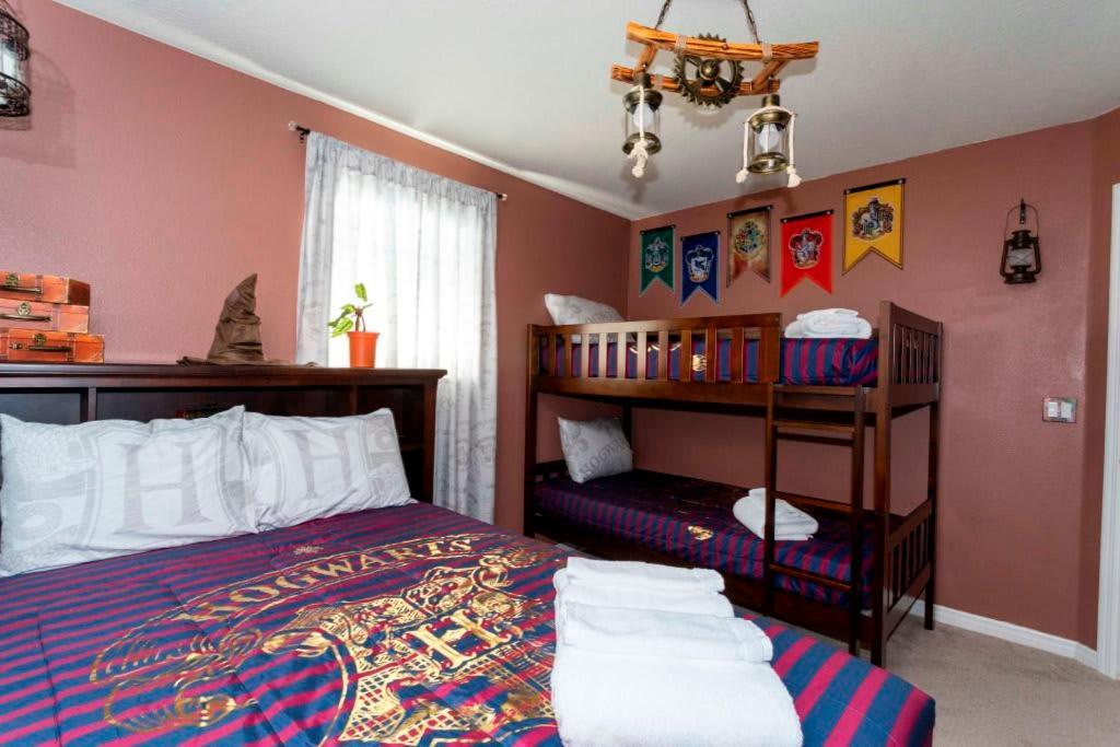 Theme Dream House - Brand New Windsor Resort Four Corners Экстерьер фото
