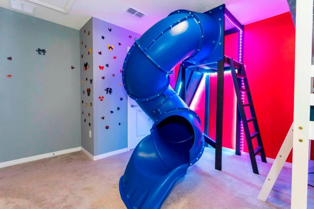 Theme Dream House - Brand New Windsor Resort Four Corners Экстерьер фото