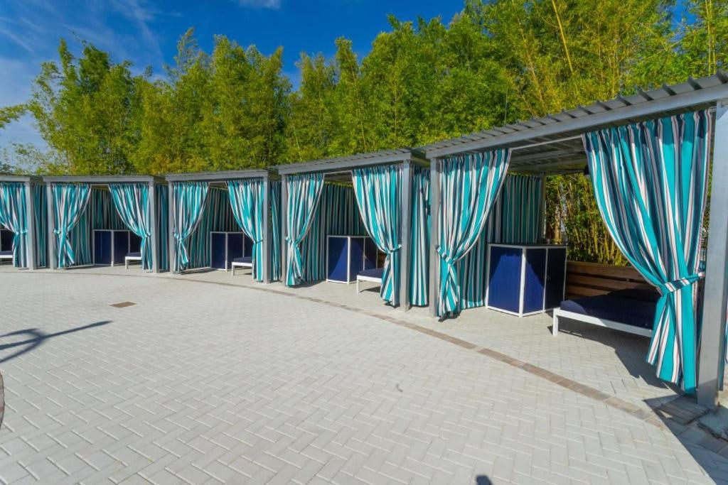 Theme Dream House - Brand New Windsor Resort Four Corners Экстерьер фото
